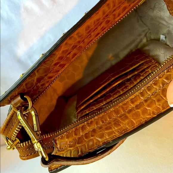 Michael Kors Small Zebra Print Canvas and Leather Crossbody Handbag! So cute! - Picture 6 of 12